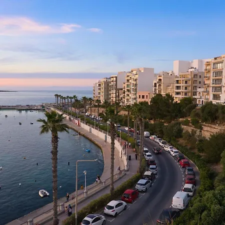 2 Private - Courtyard - Steps From The Sea Lejlighed San Pawl il-Baħar
